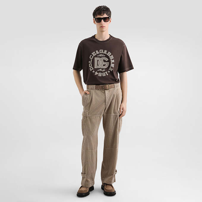 dolce & gabbana circular dg embroidered t-shirt